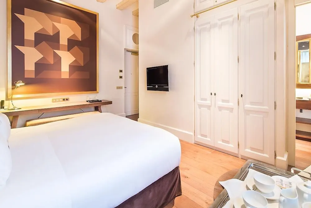 Do Placa Reial Hotel Gothic Quarter, Sonder By Marriott Bonvoy Барселона