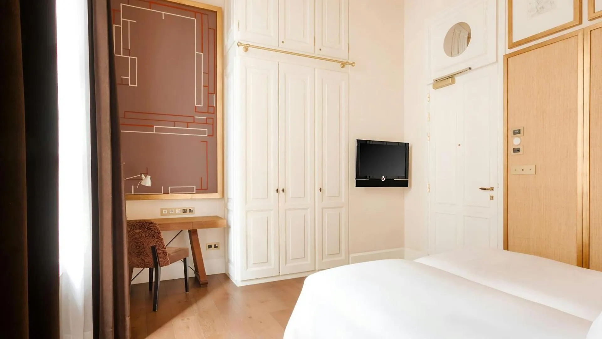 Do Placa Reial Hotel Gothic Quarter, Sonder By Marriott Bonvoy Барселона
