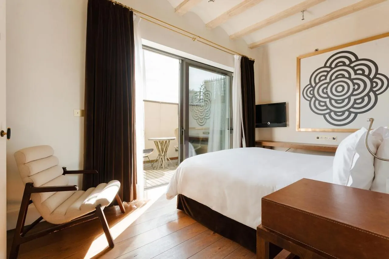 Do Placa Reial Powered By Sonder Barcelona Hotel
