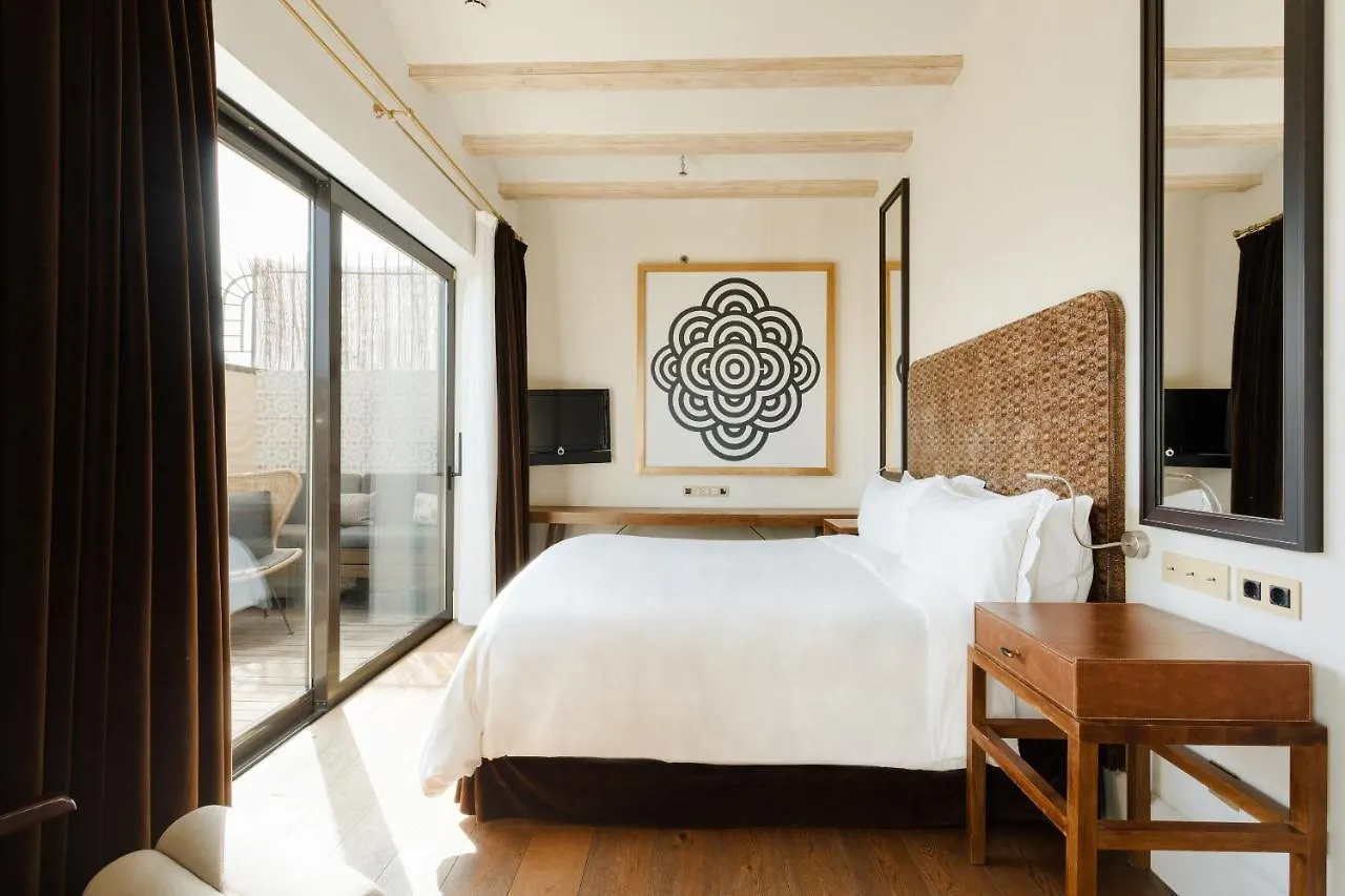 Do Placa Reial Powered By Sonder Barcelona Hotel