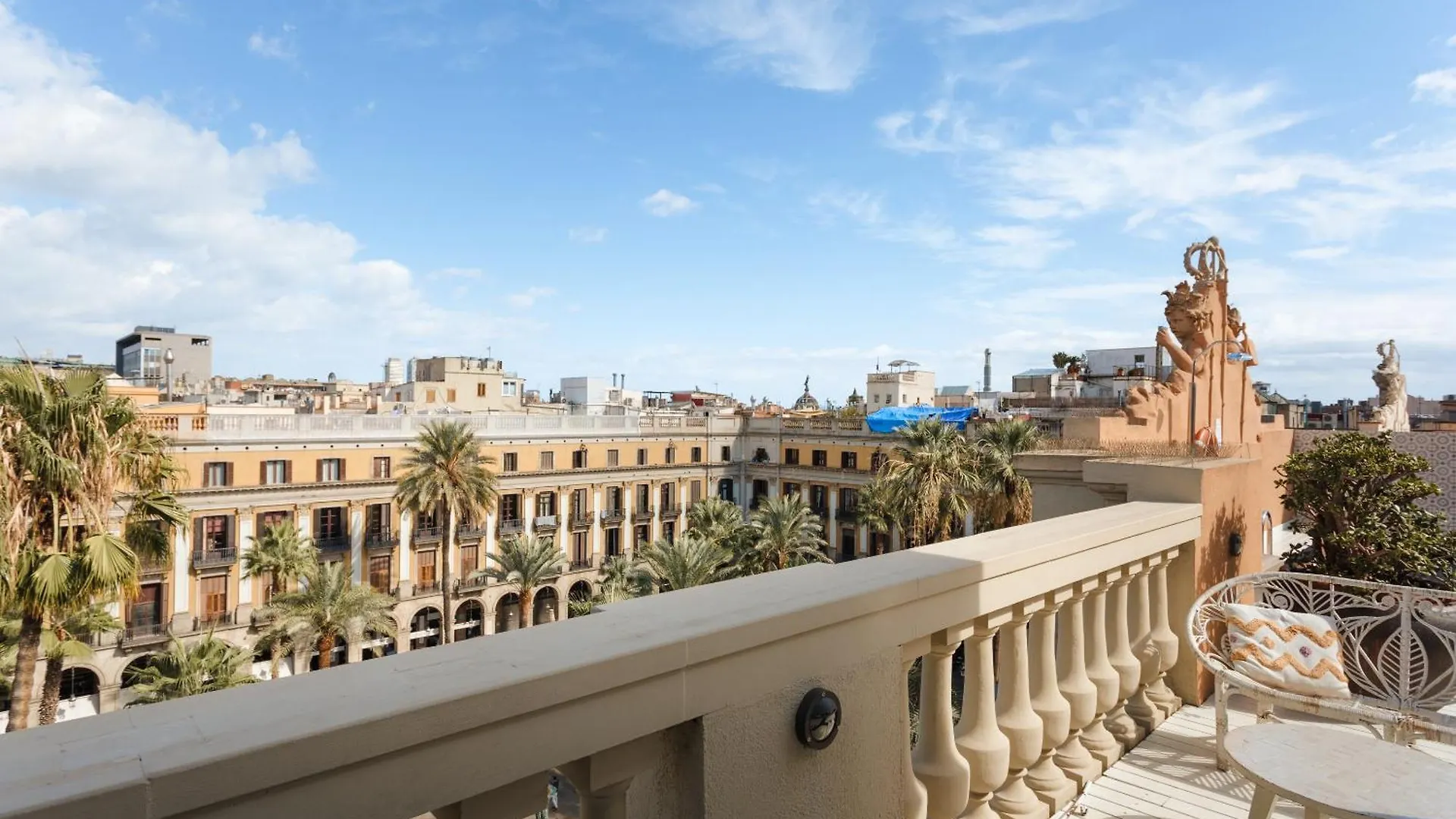 Hotel Do Placa Reial Powered By Sonder Barcelona