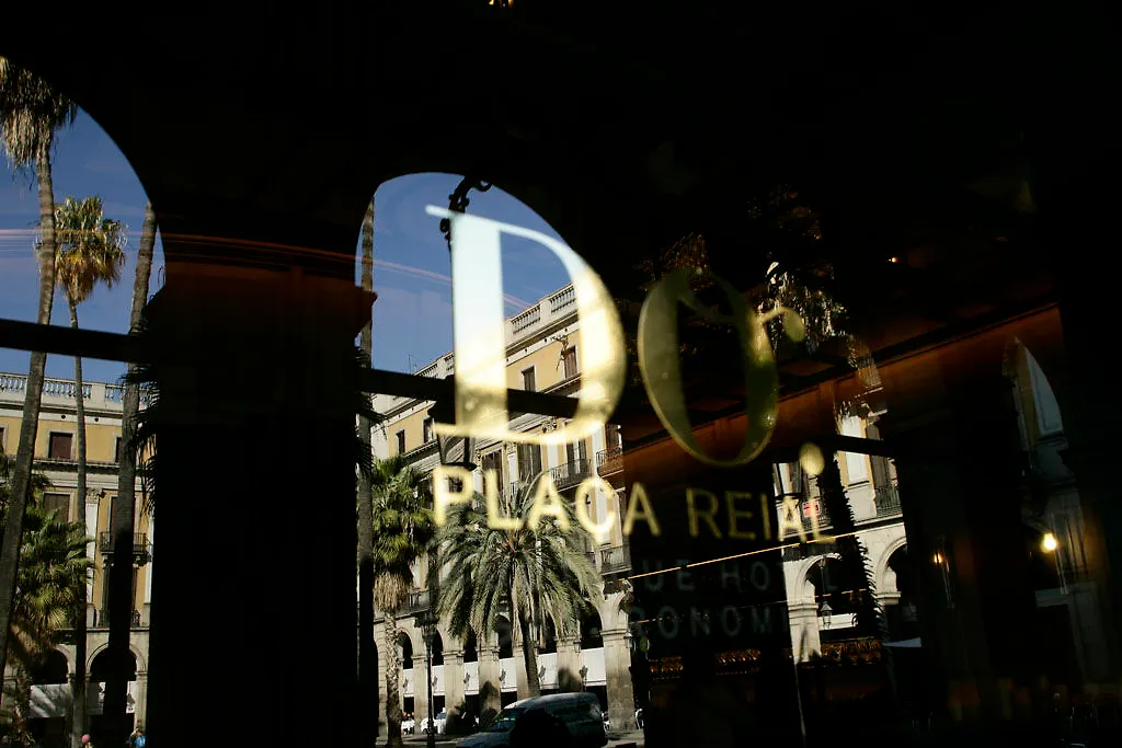 Do Placa Reial Powered By Sonder Barcelona 5*,  Spain