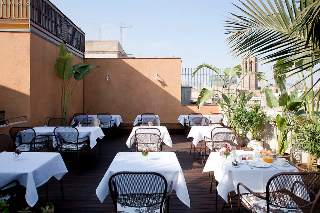Do Placa Reial Powered By Sonder Barcelona Hotel