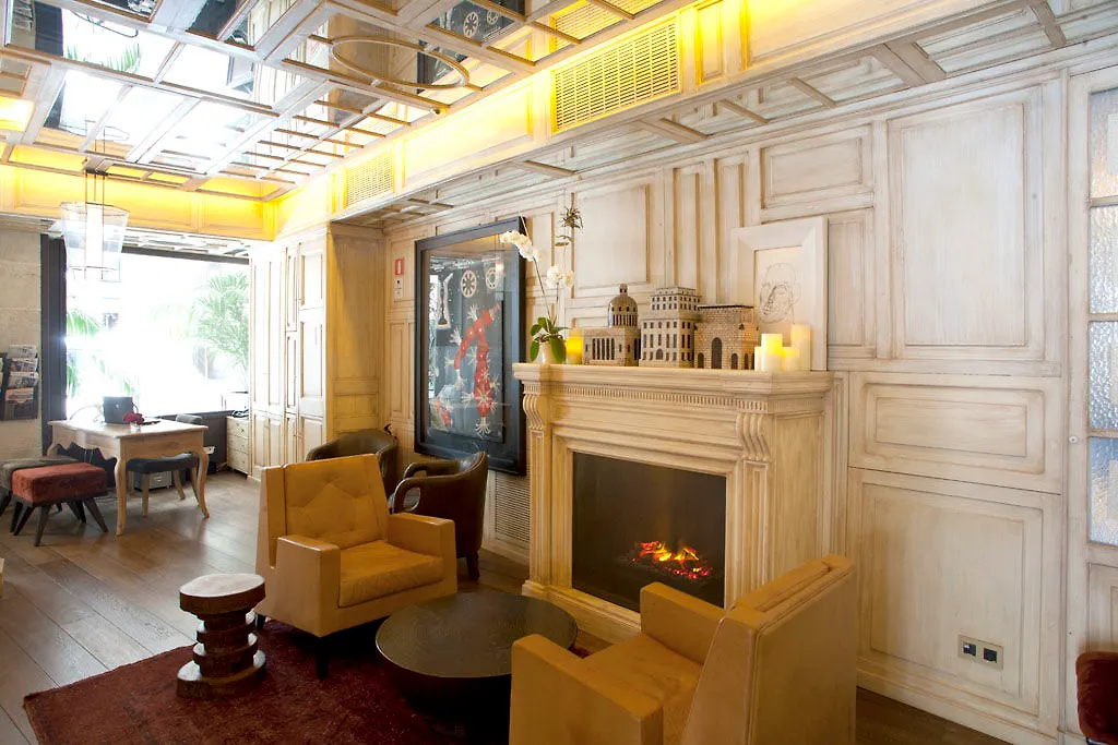 Do Placa Reial Powered By Sonder Barcelona Hotell